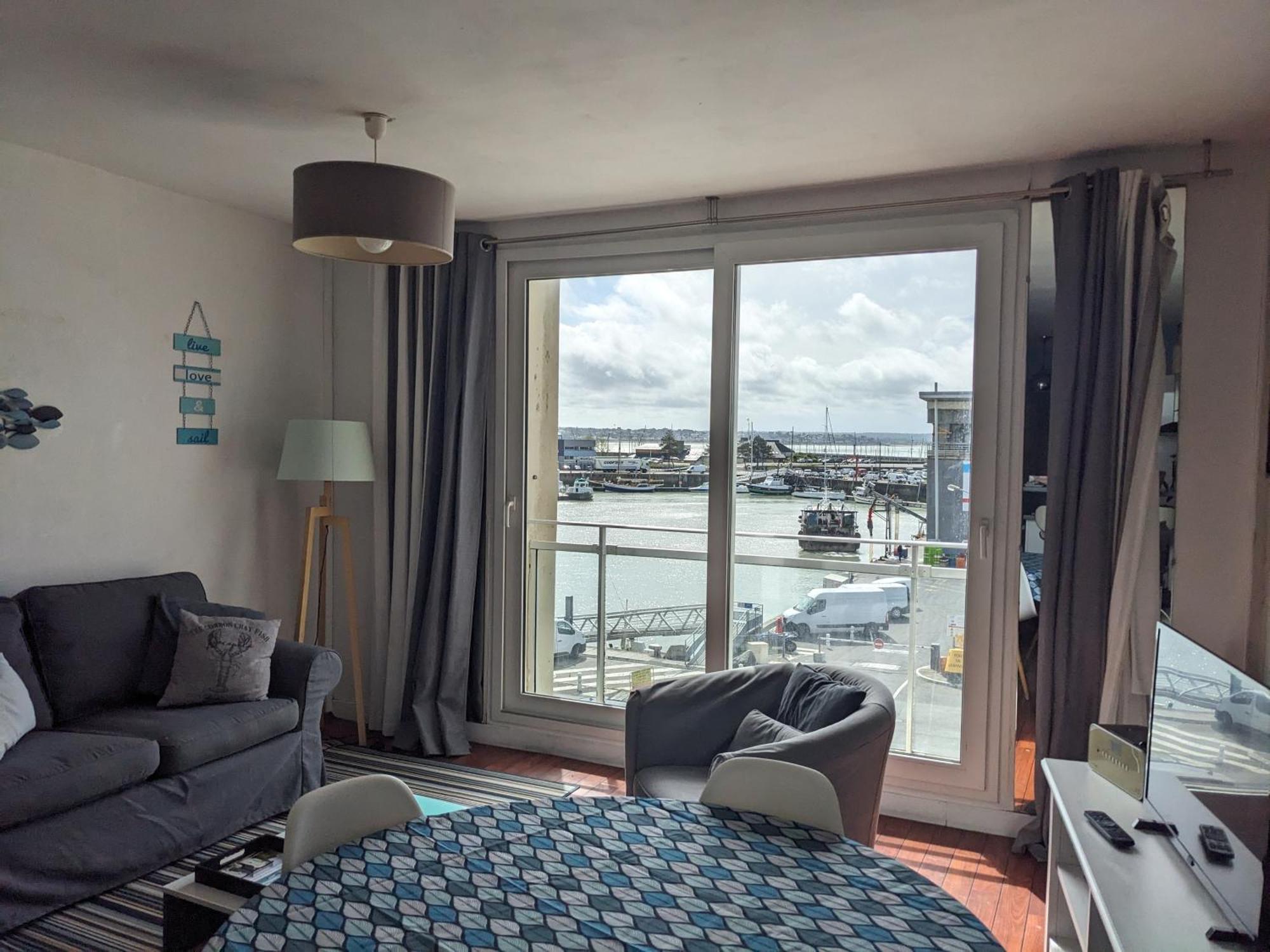 Ferienwohnung La Vigie Sur Le Port Granville Exterior foto
